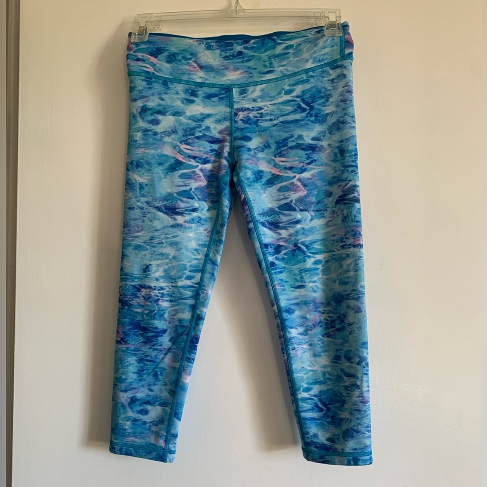 Ivivva by Lululemon Athletica Girls Blue Reversible Marble Print Leggings